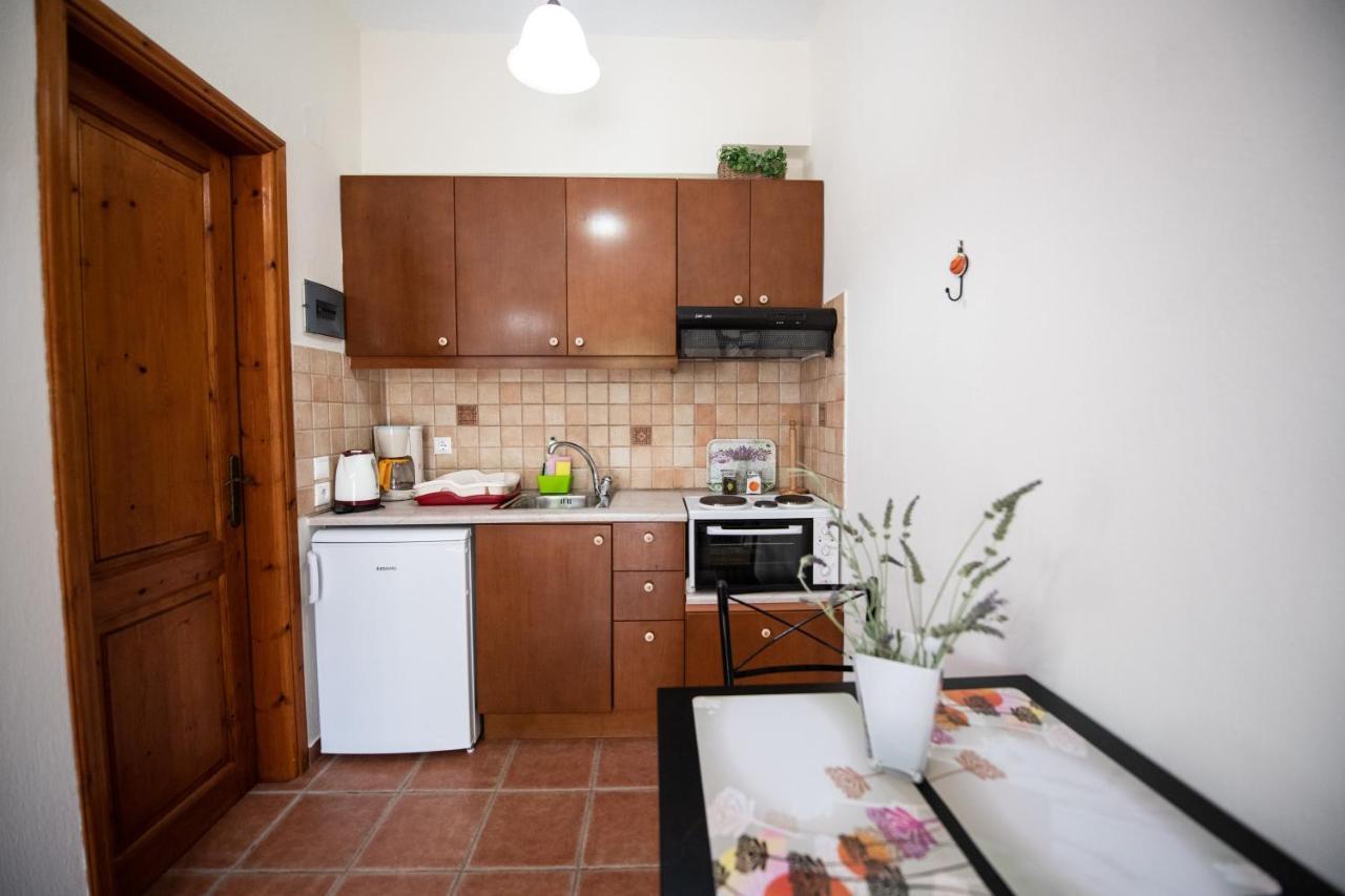 Katikies Stamatias & Maisonettes *