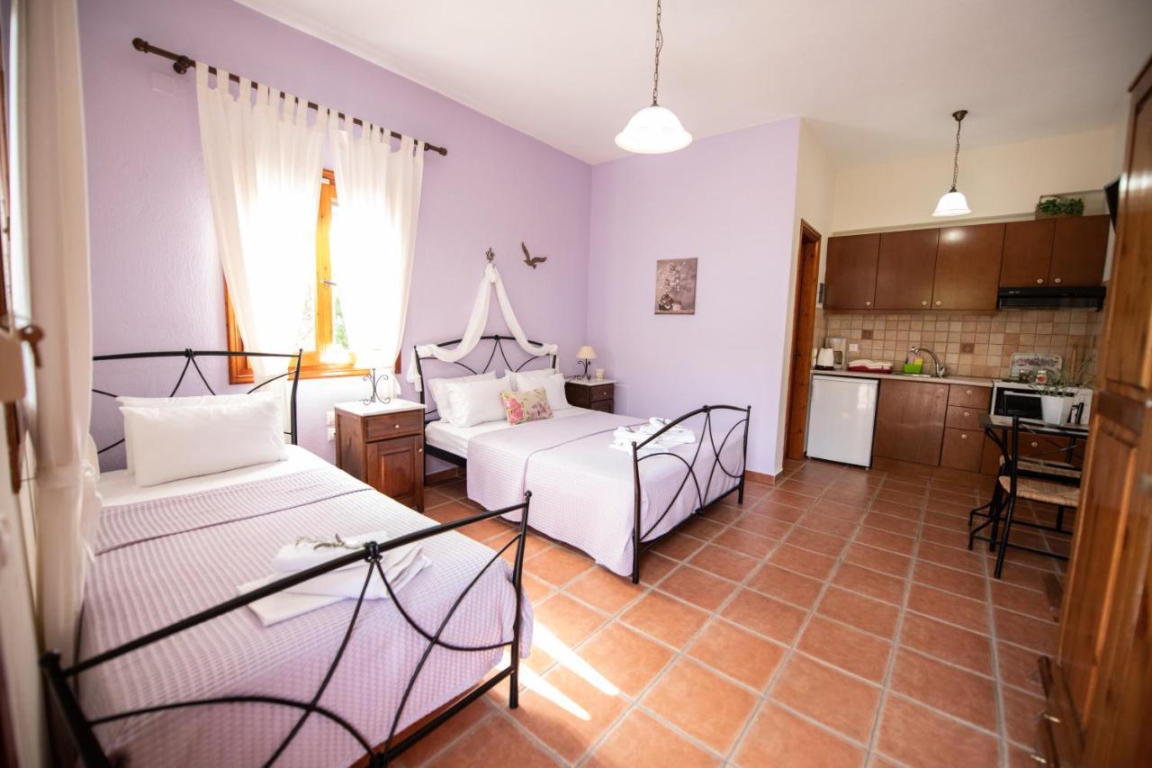 Apartment Katikies Stamatias & Maisonettes *